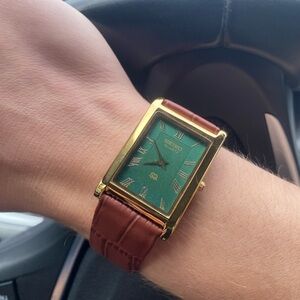 Seiko Men's Gold and Brown Watch